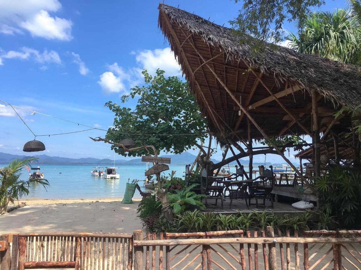 The Tropical Koh Mook Villa Exterior photo